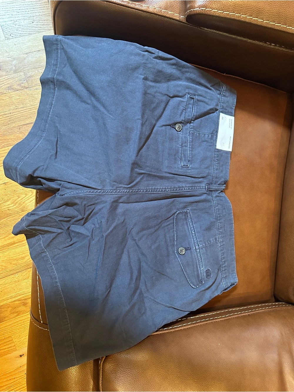 American Eagle Outfitters Men's Navy Flat-Front Shorts
